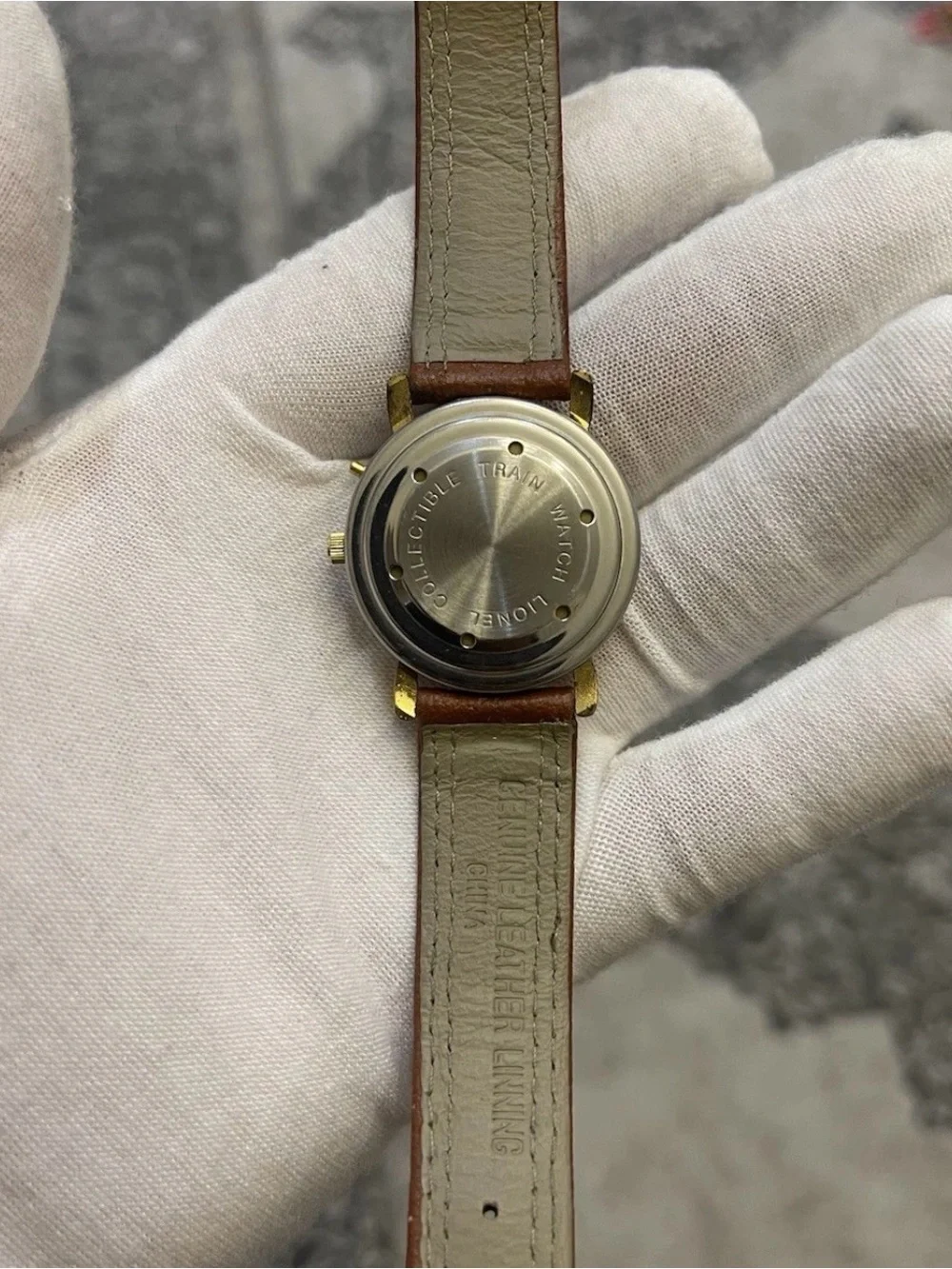 Vintage Lionel Legendary Collectible Train Watch Gold Tone Leather 33mm Men's